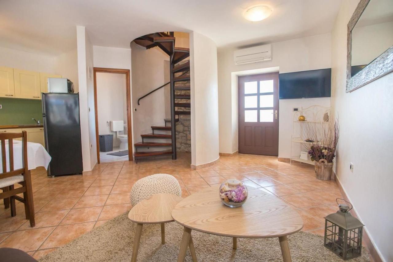 Apartment Nini Poreč Extérieur photo